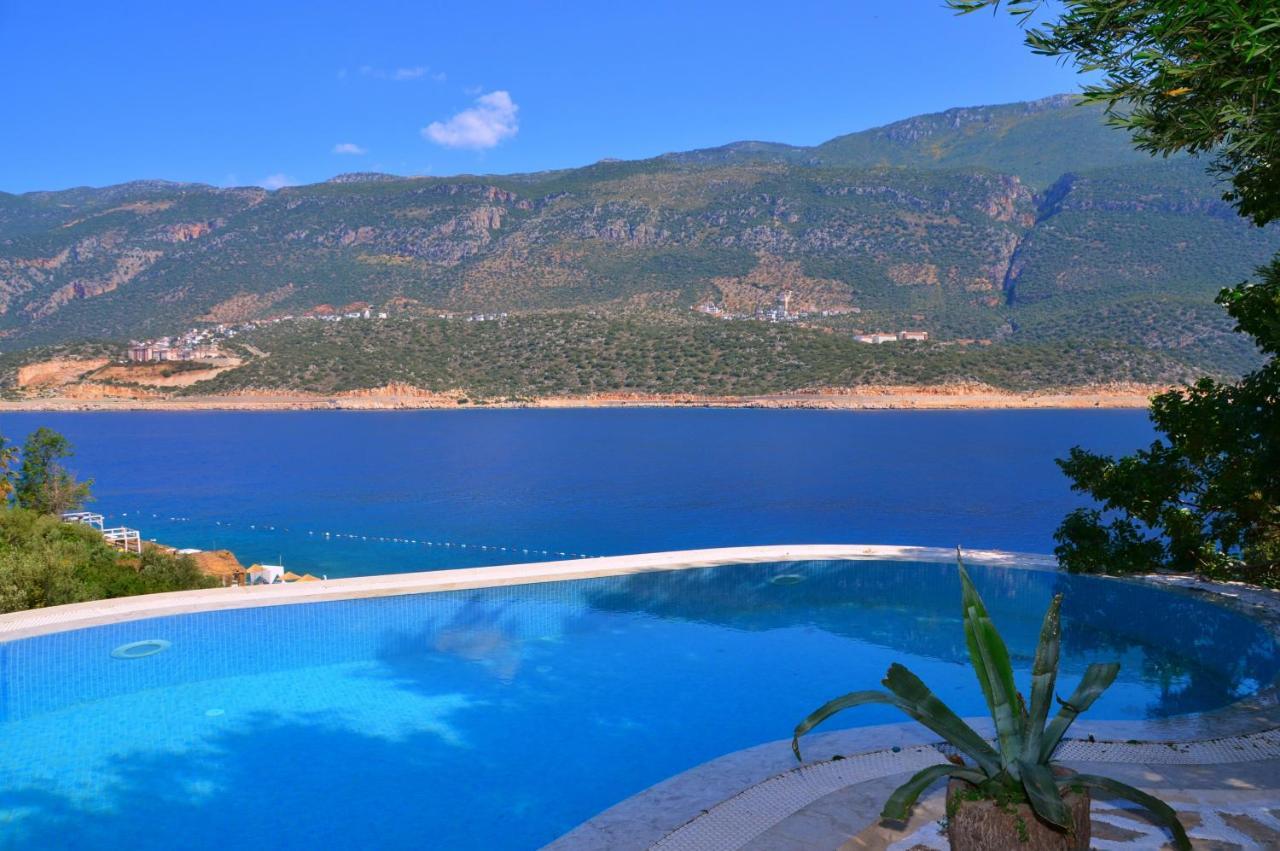 Club Capa Hotel Каш Екстериор снимка