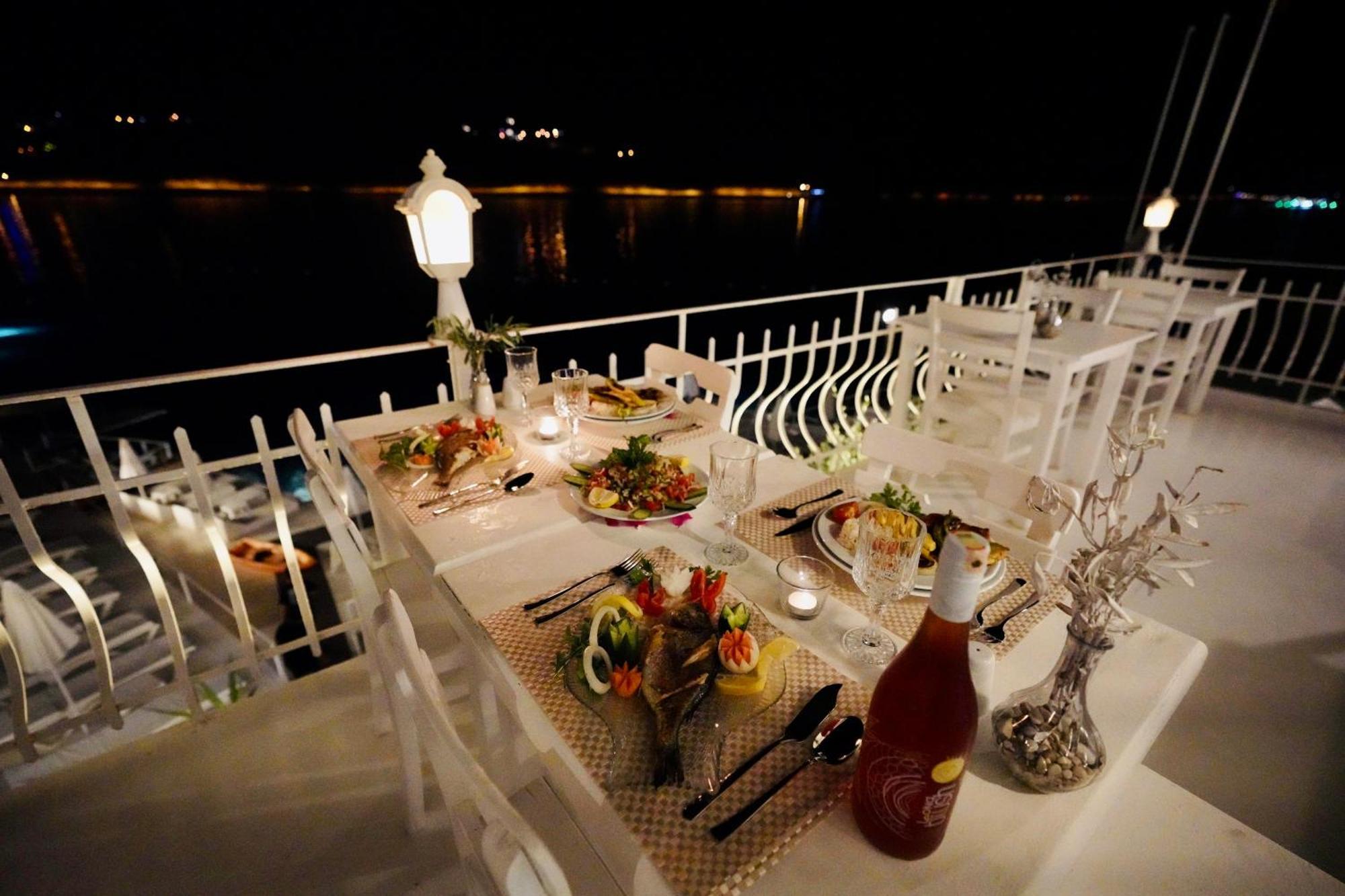 Club Capa Hotel Каш Екстериор снимка