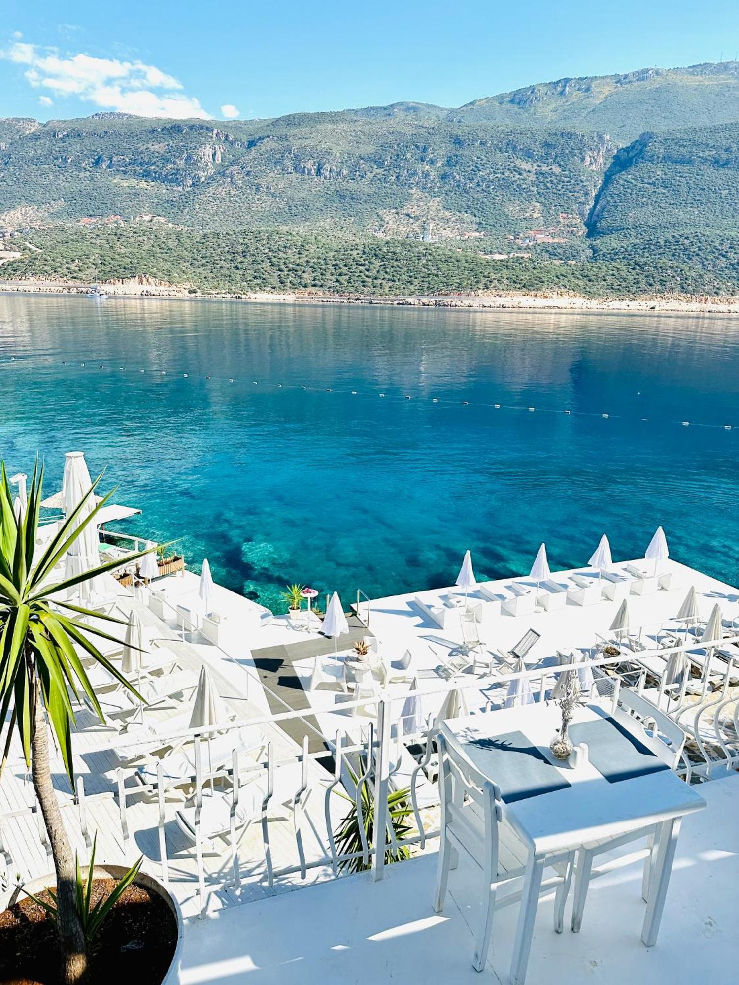 Club Capa Hotel Каш Екстериор снимка