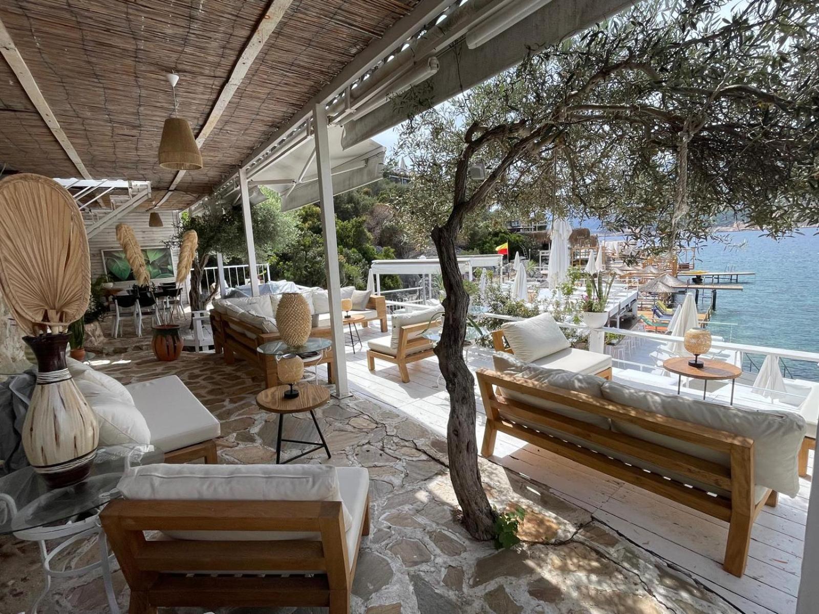 Club Capa Hotel Каш Екстериор снимка